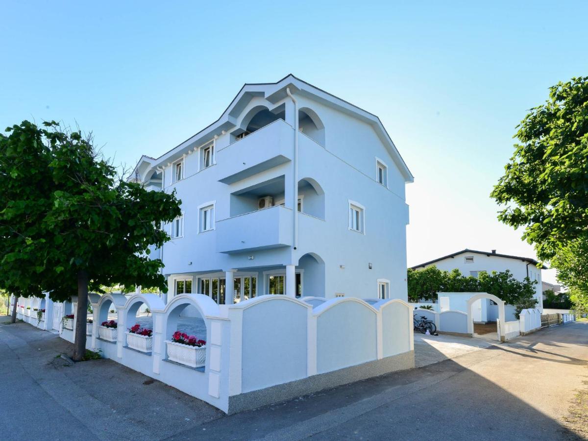 Apartment Jadran - NIN121 Exterior foto